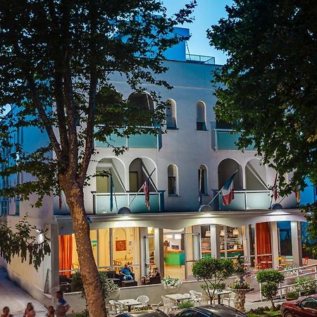 Hotel Admiral Cesenatico Εξωτερικό φωτογραφία
