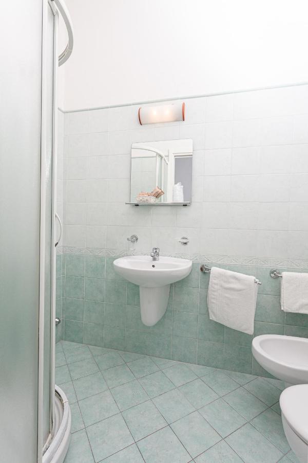 Hotel Admiral Cesenatico Εξωτερικό φωτογραφία