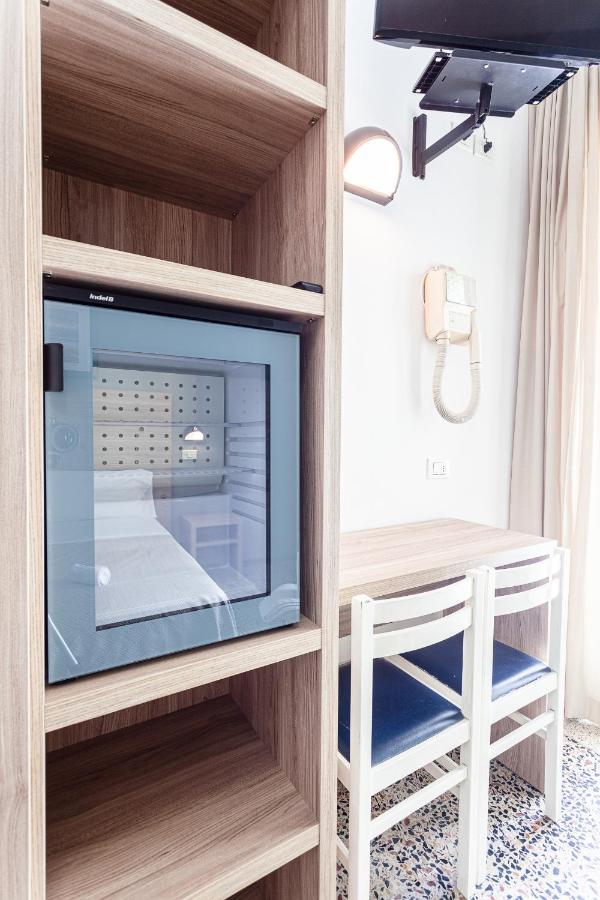 Hotel Admiral Cesenatico Εξωτερικό φωτογραφία