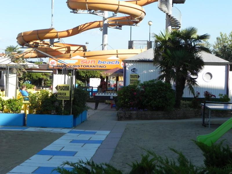 Hotel Admiral Cesenatico Εξωτερικό φωτογραφία